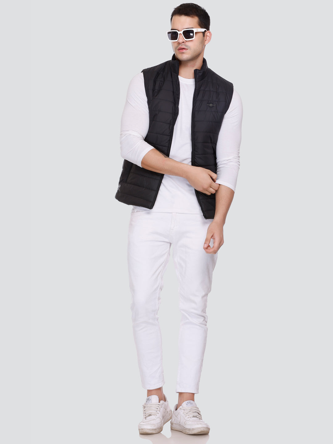 Men Winter Sleeveless Puffer Zipper Jacket Black